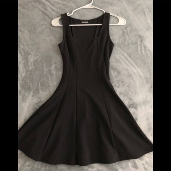 Structured Black Skater Dress XS - Picture 1 of 1